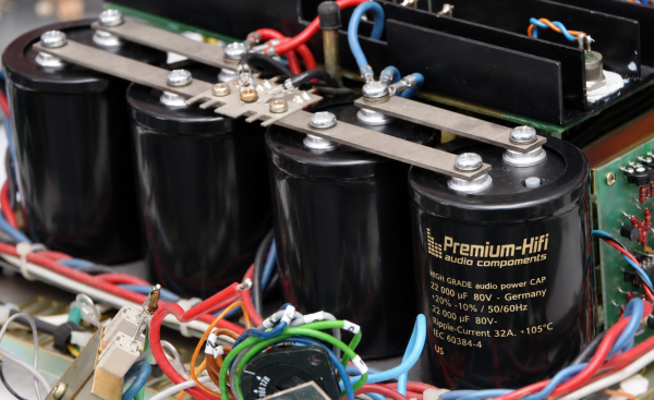 Premium Ladekondensatoren 22.000 µF / 80 V – 4er-Set für Studer Revox A740, B740 und Studer A68
